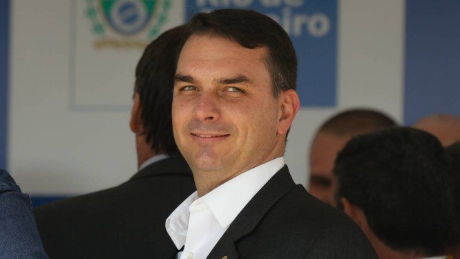Flávio Bolsonaro-22