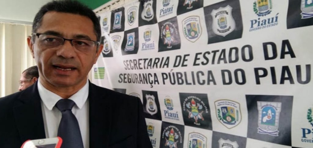ecretário de Segurança Pública, coronel Rubens Pereira