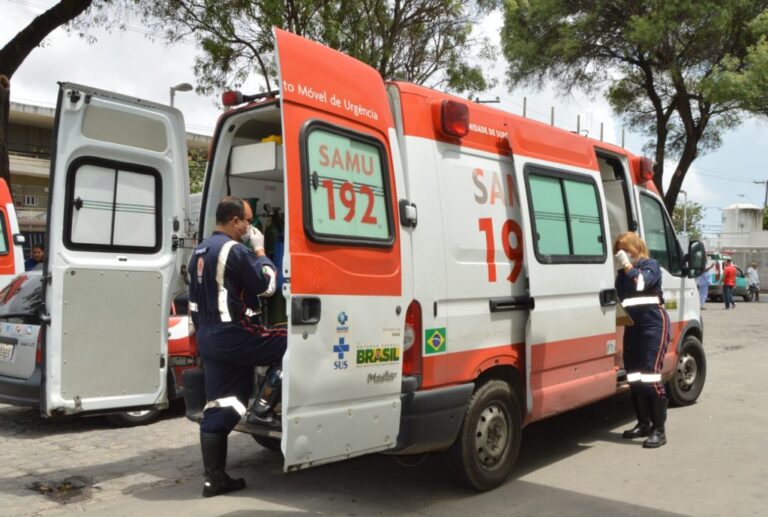 SAMU realiza mais de 870 mil atendimentos em 15 anos SAMU realiza mais de 870 mil atendimentos em 15 anos