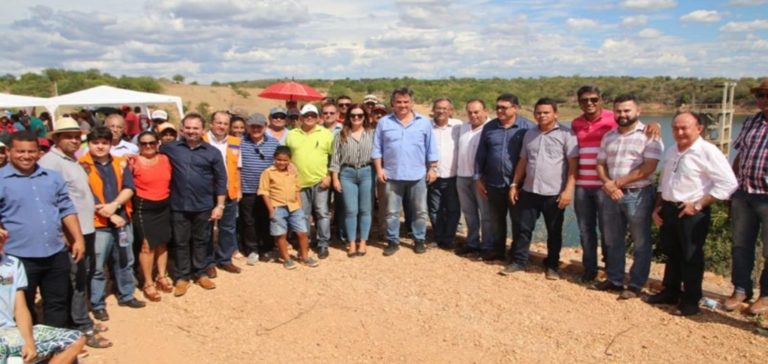 Ciro Nogueira visita barragens de Paulistana e Conceição do Canindé