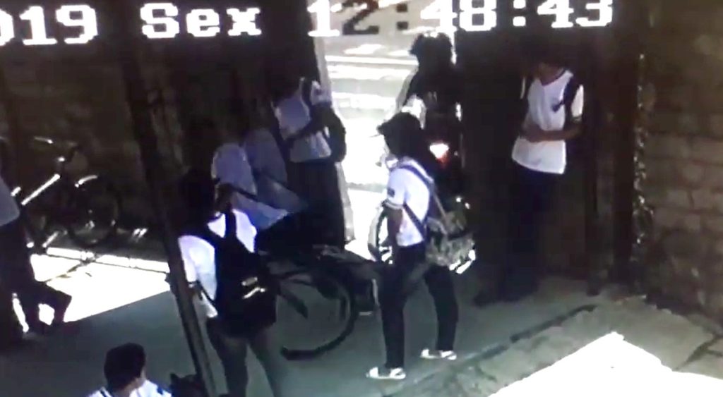 Áudios revelam desespero após aluno ser baleado dentro de escola na capital do Piauí