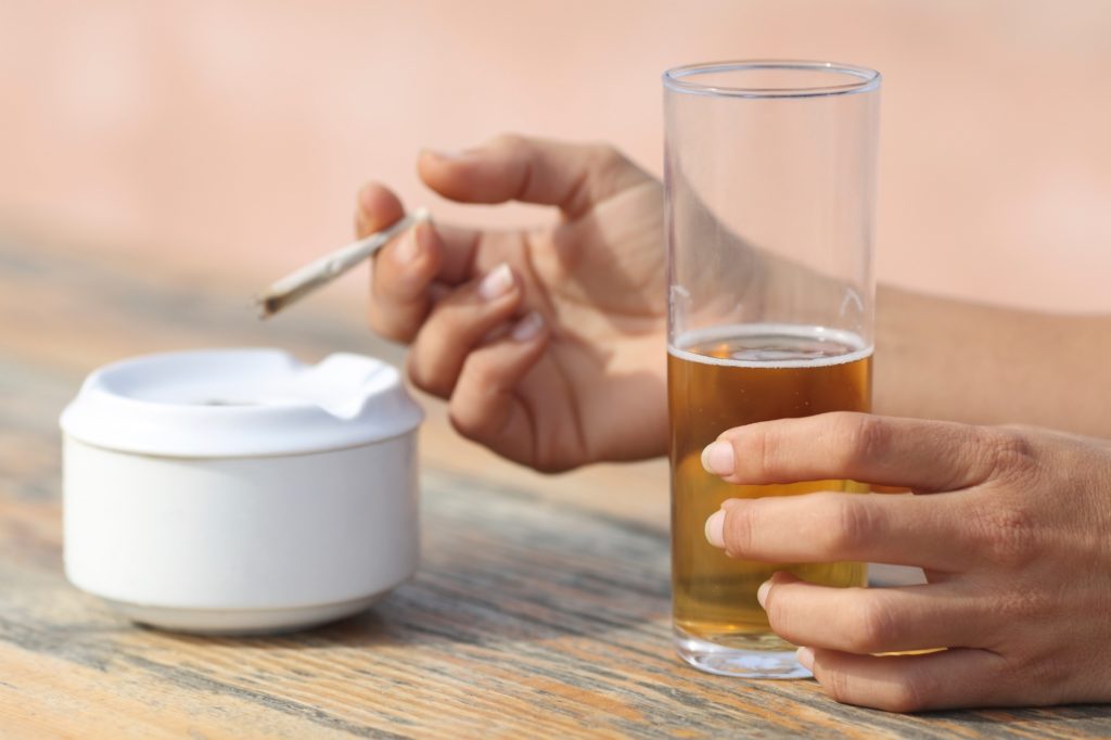 Cigarro e Álcool
