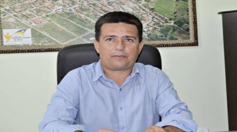 Prefeito de Caldeirão Grande do Piauí, João Vianney