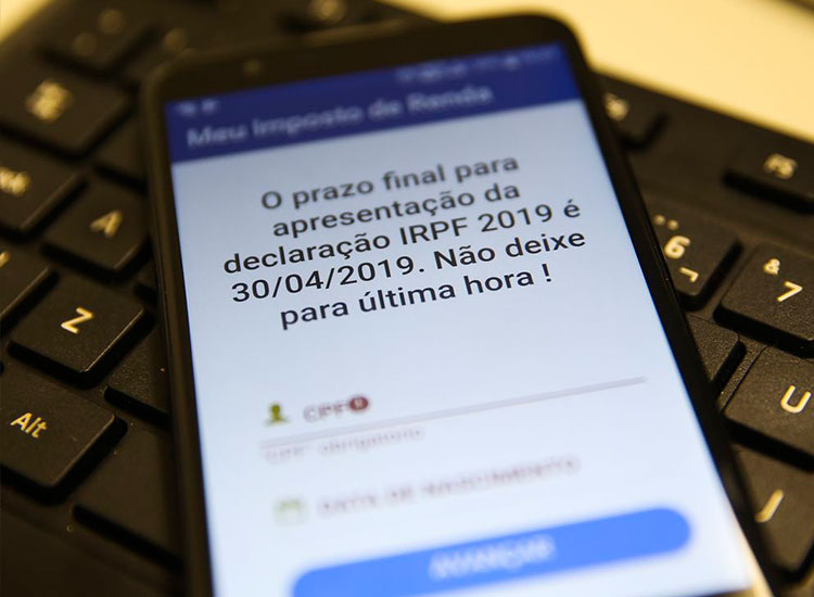 A 15 dias do fim do prazo, menos da metade declarou Imposto de Renda