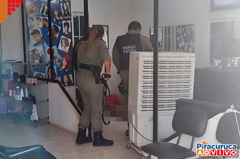Mulher é assassinada a tiros dentro de salão de beleza no PI