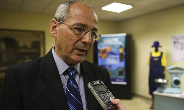 presidente dos Correios, general Juarez Aparecido de Paula Cunha