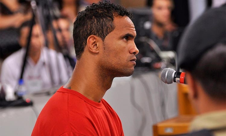 Ex-goleiro Bruno consegue progressão de pena e vai para o semiaberto