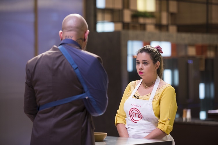 Participante do MasterChef, piauiense Lorena lamenta ataques por ser nordestina