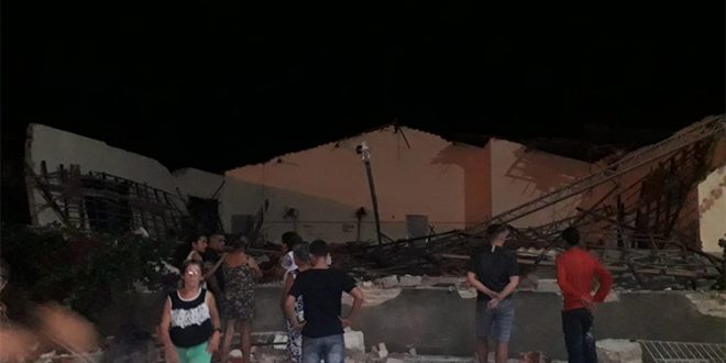Prédio frequentado por mais de 50 crianças desaba no interior do Piauí Prédio frequentado por mais de 50 crianças desaba no interior do Piauí