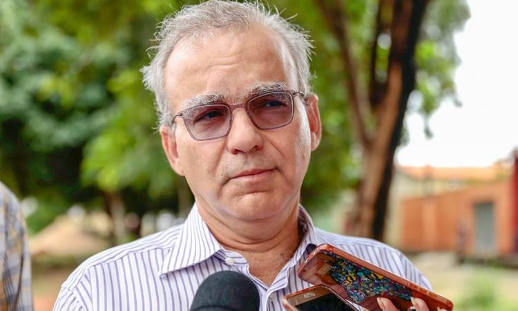prefeito Firmino Filho (PSDB)
