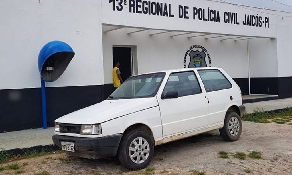 3eaccb76-carro-roubado-em-vila-nova-e-localizado-no-interior-de-belem-do-piaui-5c94fe336e1dc