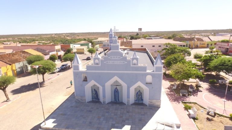 SÃO JULIÃO| Alunos produzem documentário sobre a história da Igreja Matriz Nossa Senhora da Conceição; veja vídeo! SÃO JULIÃO| Alunos produzem documentário sobre a história da Igreja Matriz Nossa Senhora da Conceição; veja vídeo!
