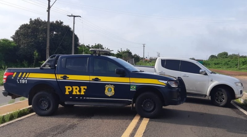 Foragido do Espírito Santo é preso com carro de luxo roubado no Piauí