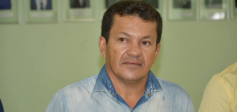 prefeito-baia-900x426