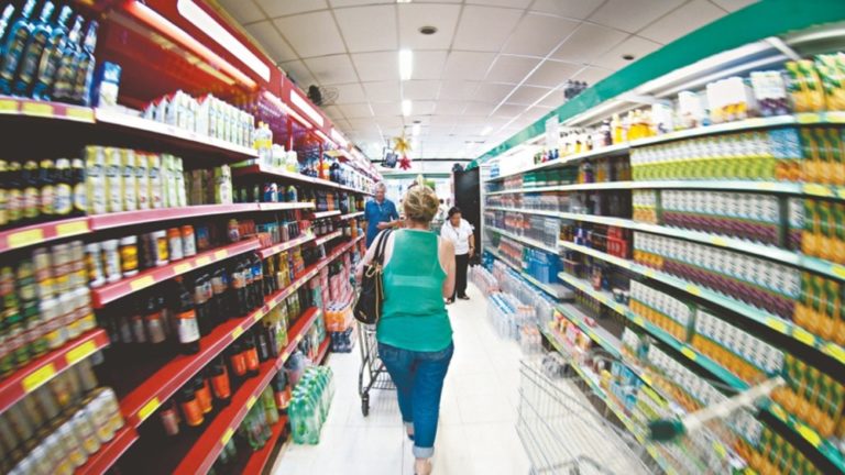 Inflação oficial sobe 0,87% em fevereiro; veja os setores mais afetados Inflação oficial sobe 0,87% em fevereiro; veja os setores mais afetados