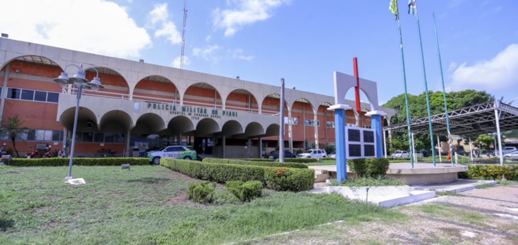 Grupamento da PM no Sul do Piauí é interditado após todos policiais testarem positivo para coronavírus