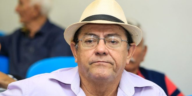 1c6643e9-4bb0-4d30-926e-b5951281ff40-166-960x640-660x330 Prefeito Chico Pitu