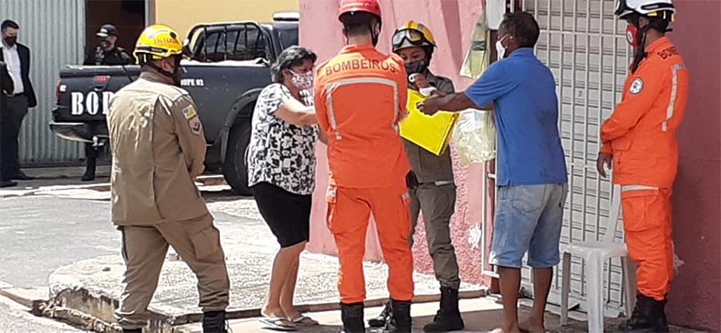 Após 5 horas, pai libera filha que era mantida em cárcere privado em Teresina