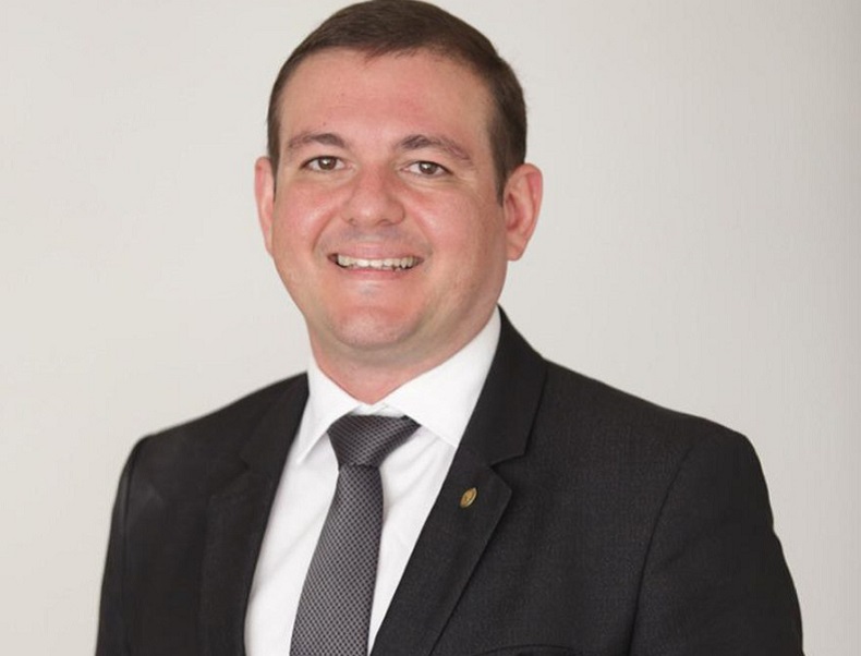 Filho de piauiense assume vaga no TRE do Distrito Federal