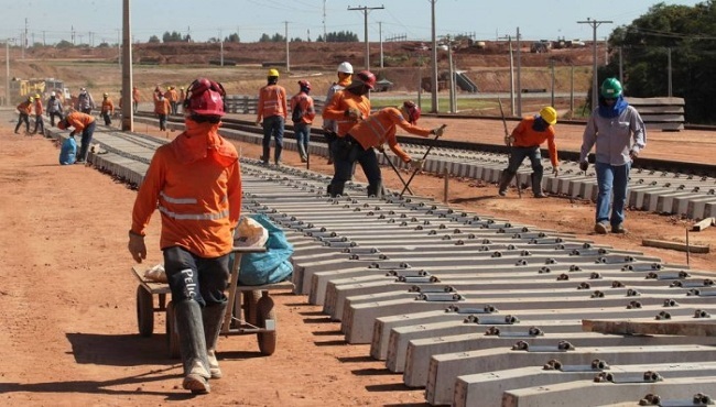 Planalto injetará R$ 1,8 bi em ferrovias para atrair investimento