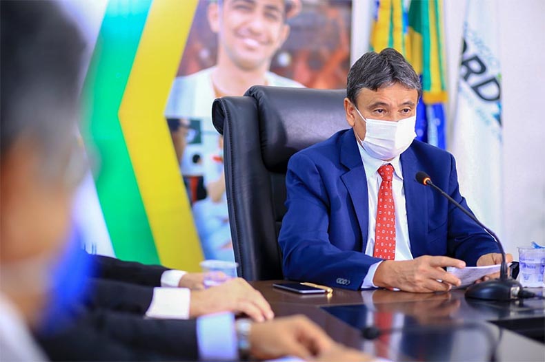 Governador nega reforma e diz que não quer aliado no governo sem ser governo