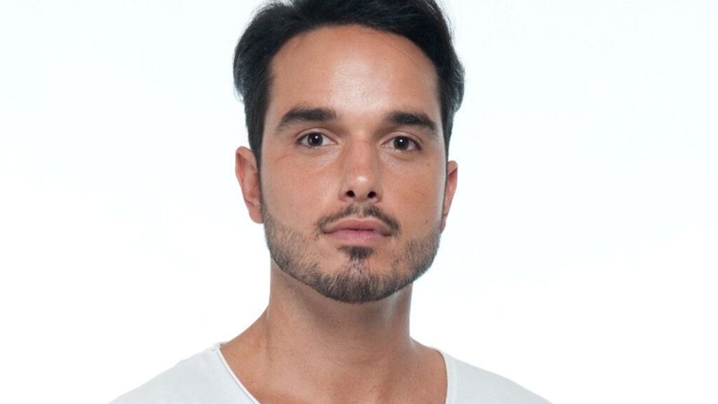 Ator Léo Rosa morre aos 37 anos após luta contra o câncer
