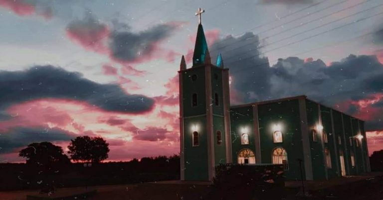 BELÉM | Seguindo medidas restritivas, Igreja Católica celebra nesta quarta (17) última noite de missa dos festejos de São José com a presença dos fiéis BELÉM | Seguindo medidas restritivas, Igreja Católica celebra nesta quarta (17) última noite de missa dos festejos de São José com a presença dos fiéis