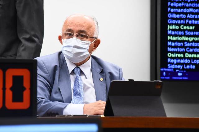 Júlio César é eleito presidente da Comissão de Finanças e Tributação da Câmara dos Deputados