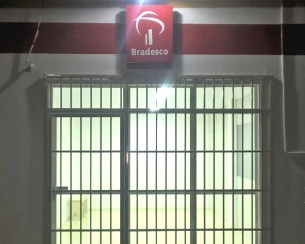 Agência do Bradesco de São Julião será desativada em julho