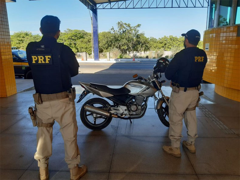 Mulher suspeita de receptação é presa pela PRF no Piauí