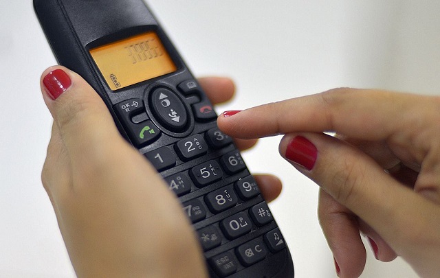 905168-telefone-fixo-8