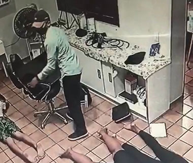 Bandidos rendem funcionários e fazem arrastão em salão de beleza em Teresina