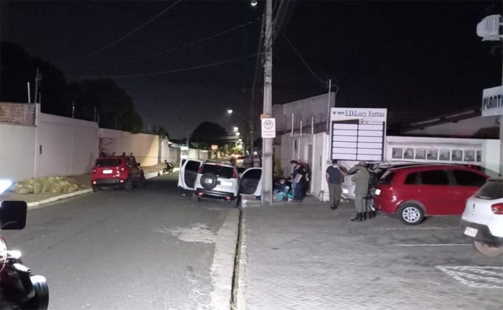 empresario-Morto-carro-1-1024x632
