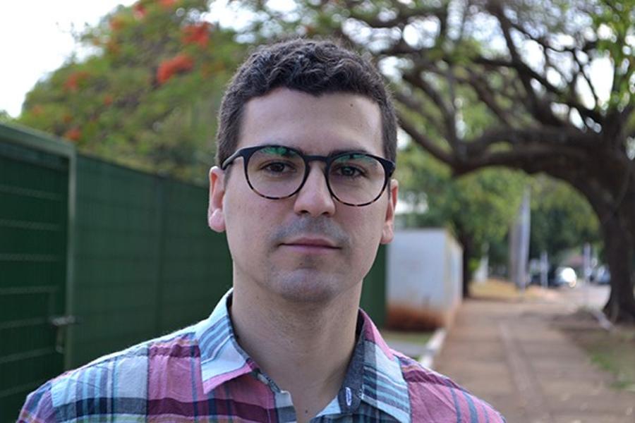 Professor do IFPI recebe prêmio nacional com melhor tese de Geografia
