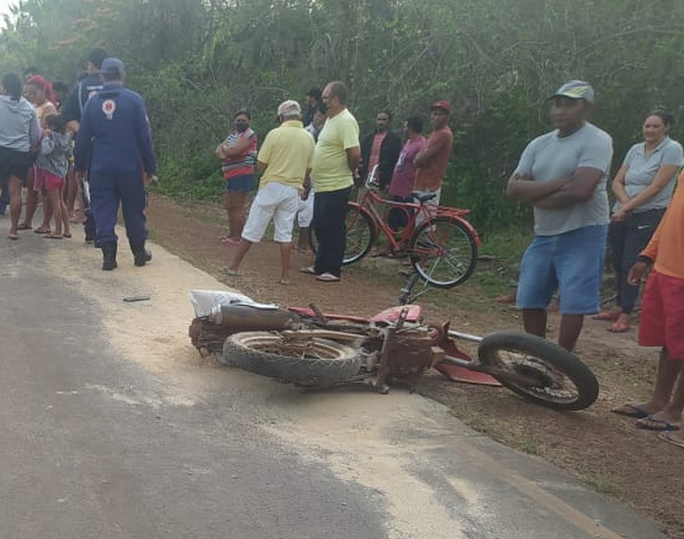 Homem morre após ser atropelado por moto na frente da filha no Norte do Piauí