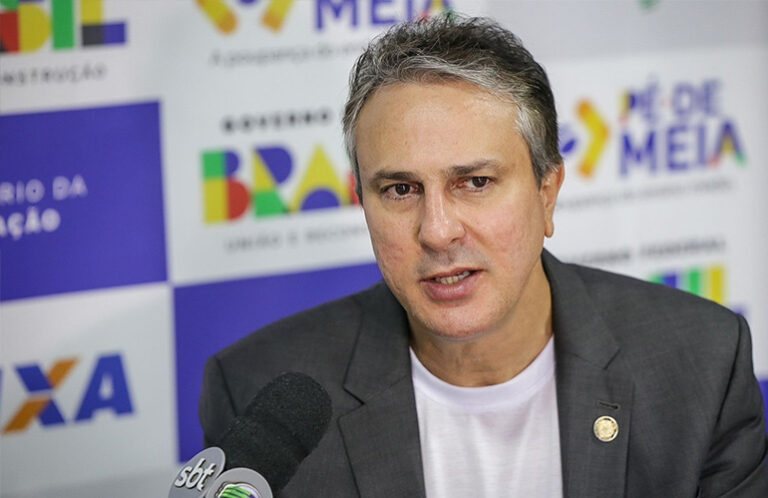 Camilo Santana diz que “novo ensino médio” gerou desigualdade no Enem e quer mudanças aprovadas no 1º semestre Camilo Santana diz que “novo ensino médio” gerou desigualdade no Enem e quer mudanças aprovadas no 1º semestre