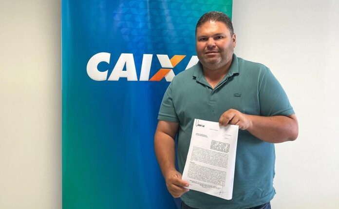 Admaelton Bezerra assina convênio para obras de mobilidade urbana em São José do Piauí