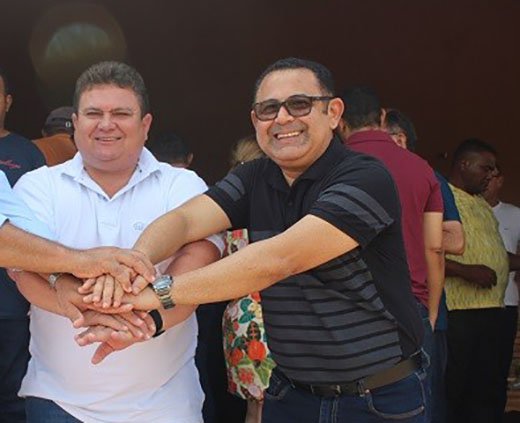 Prefeito e pré-candidato são multados por propaganda eleitoral e divulgação de pesquisa sem registro no PI