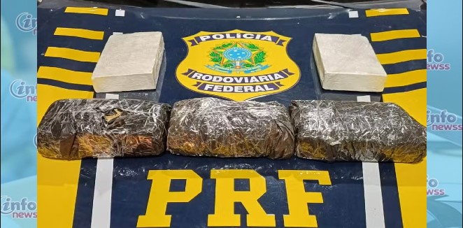 PRF prende motorista com cocaína escondida no carro na BR-316 em Araripina Droga encontrada pela PRF — Foto: Divulgação / PRF