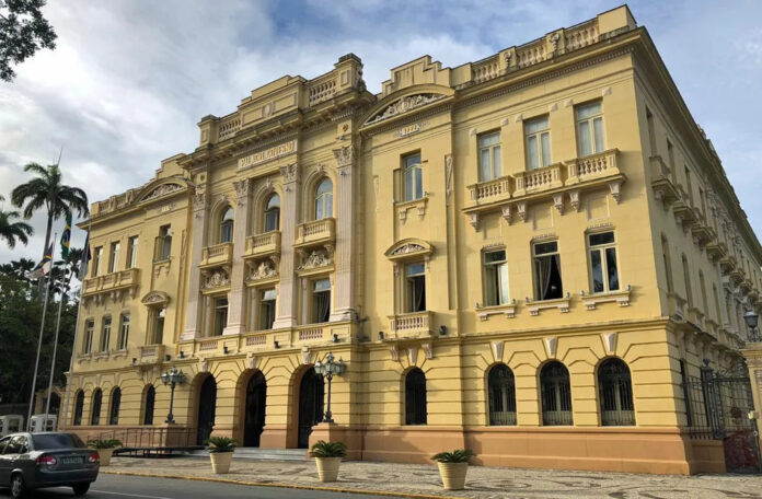Palácio do Campo das Princesas é sede do governo de Pernambuco e fica no Centro do Recife Palácio do Campo das Princesas, sede do governo de Pernambuco e fica no Centro do Recife — Foto: Pedro Alves/G1
