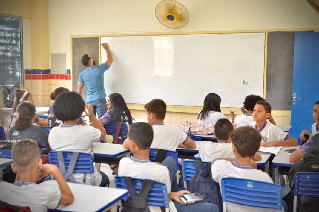 Rede estadual de ensino de Pernambuco - Foto: Arthur Mota/Folha de Pernambuco