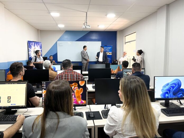 Servidores da Segurança recebem capacitação para uso de dados do IBGE no Piauí