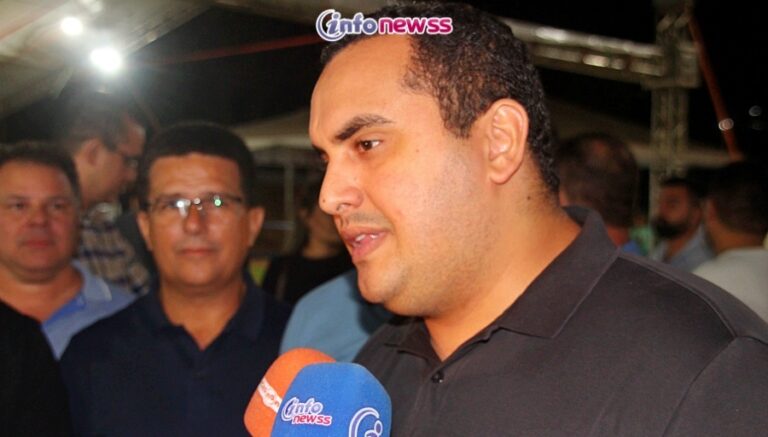 Georgiano lamenta declaração de Marcelo Castro e defende unidade da base governista: “quem ele está excluindo?” Georgiano lamenta declaração de Marcelo Castro e defende unidade da base governista: “quem ele está excluindo?”