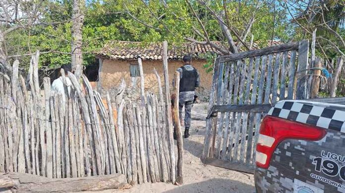 Trio manda mãe e filha fugirem antes de executar homem; 4ª morte no litoral do Piauí