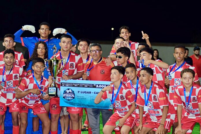 Projeto Muquém é campeão do 1º Campeonato Regional Sub-15 de Marcolândia -WhatsApp Image 2024-12-10 at 10.26.28