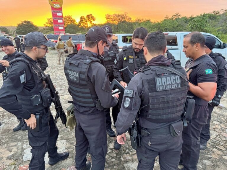 Cargos de agente e escrivão viram oficial investigador na Polícia Civil do Piauí Cargos de agente e escrivão viram oficial investigador na Polícia Civil do Piauí