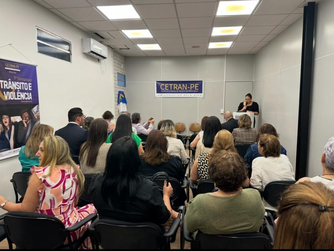 Conselho de Trânsito de PE reúne entidades para enfrentar alta de violência no trânsito