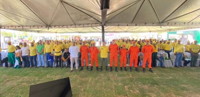Corpo de Bombeiros do Piauí reforça combate as queimadas com mais de 1.300 brigadistas