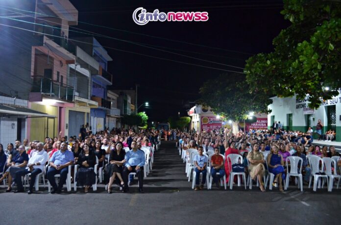 DSC_4381São José do Piauí realiza o dia do evangélico, com sessão solene na câmara de vereadores, louvores e culto