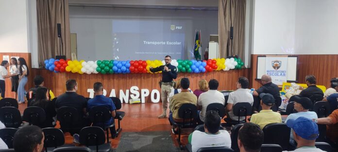 PRF realiza encontro com gestores municipais sobre o transporte escolar em Pernambuco